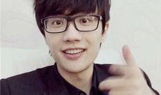 爆料许嵩近况最新,音乐创作新篇章，生活状态引关注