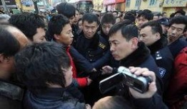 青岛城管爆料事件视频